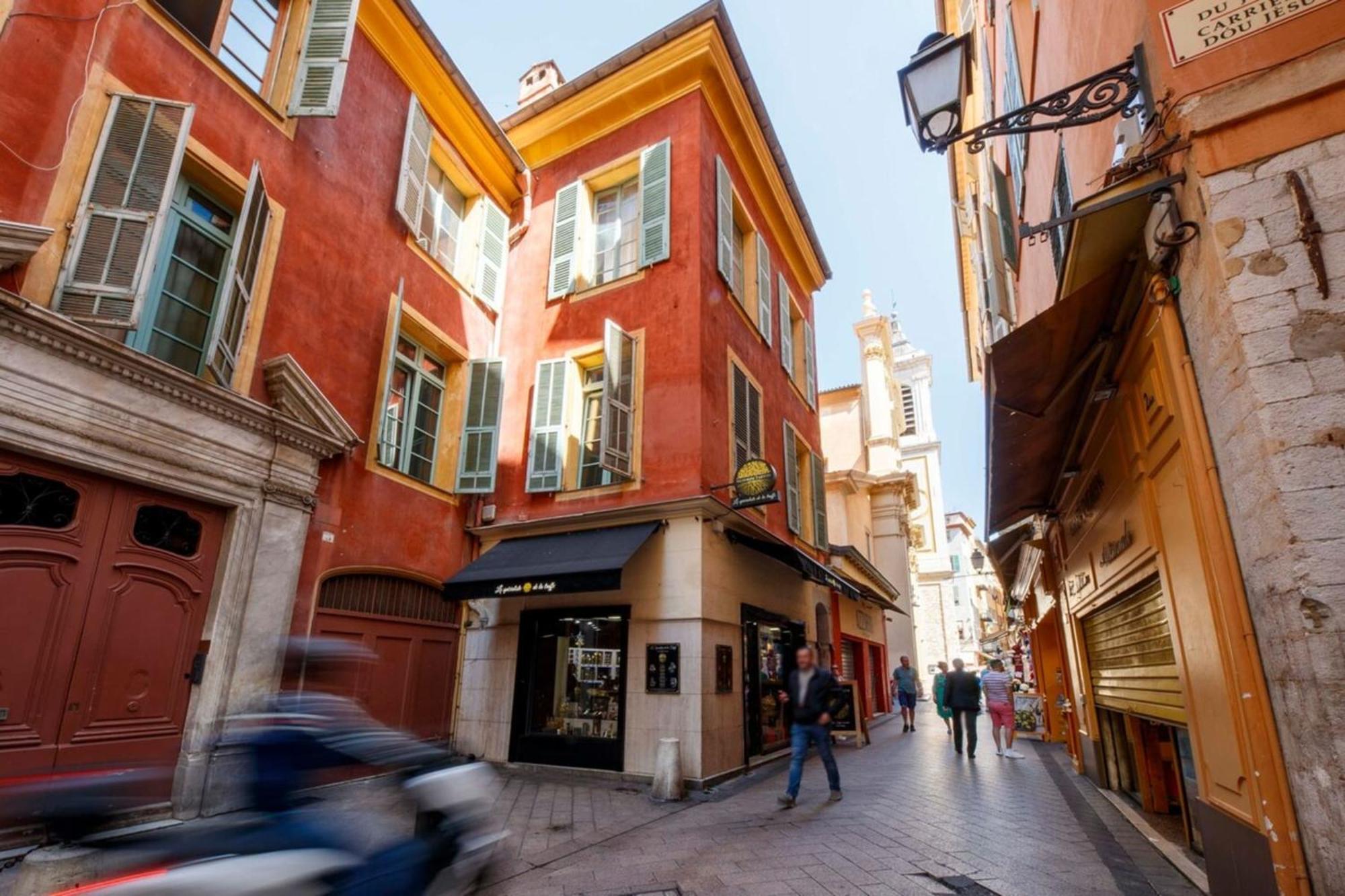 06A2 - Heart Of Old Nice Beautiful Renovated Apartment Exterior photo